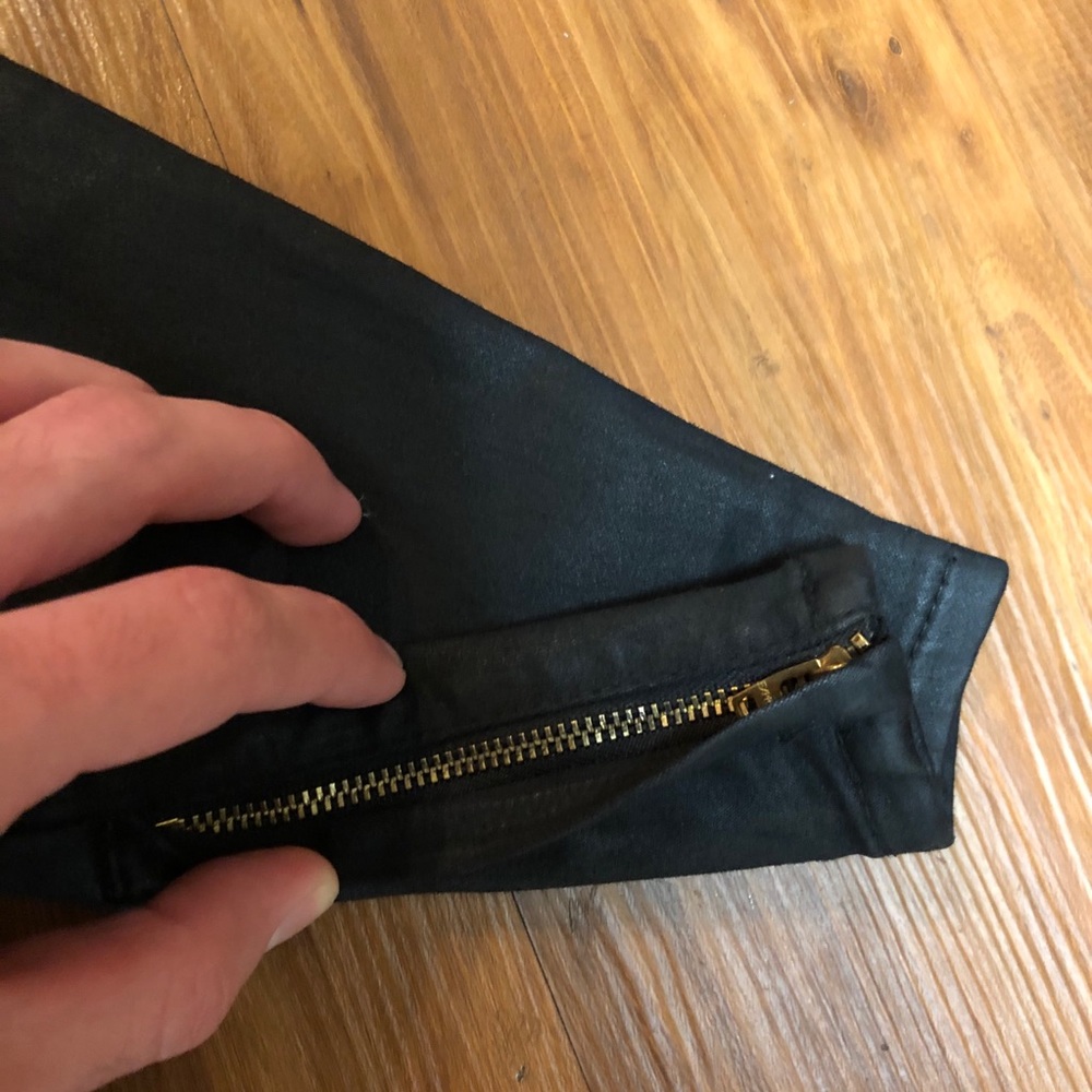 NEW Express High Rise Faux Leather Stretch Jeans - Picture 7 of 7